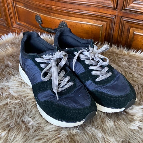 vionic emerson sneaker